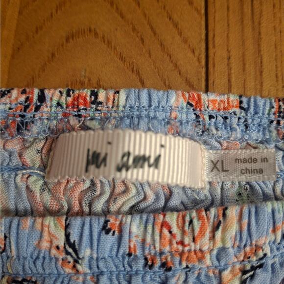 Francesca's Floral Peplum Top XL - Picture 2 of 5